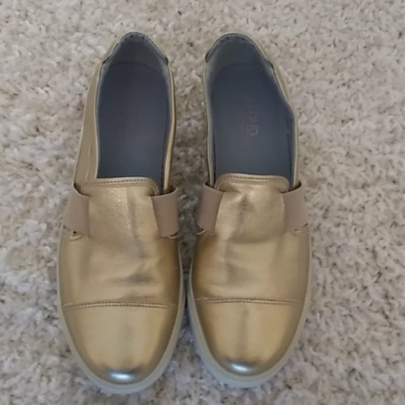 Cloud Shoes. - Picture 2 of 5